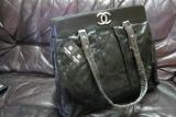 Flash sale on Women's branded handbags.Dior,Chanel,Prada,m & e m & e,Gucci,Lanvin,Luiviton,Alexander Wang,Barbary. 