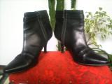 Ankle boots in black with decorative elements 