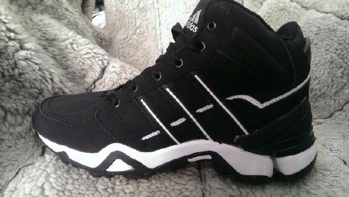 Sell new Adidas winter sneakers with fur R-R 41-45 (100106) 