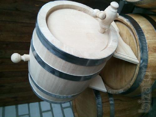 Oak barrels, jugs, tubs 