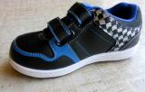 New children sneakers 29r. 