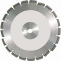 Diamond tool for the building and the stonecutting 