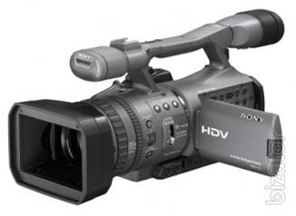 Sell professional video camera Sony HDR-FX7E 