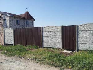 Еврозабор с воротами из профнастила под ключ в Запорожье Еврозабор с воротами из профнастила под ключ в Запорожье