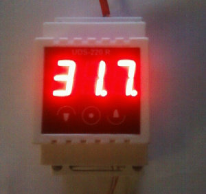 Терморегуляторы UDS-220.R на DiN-рейку питание 220V - Терморегулятор UDS-220.R D Терморегуляторы UDS-220.R на DiN-рейку питание 220V - Терморегулятор UDS-220.R D